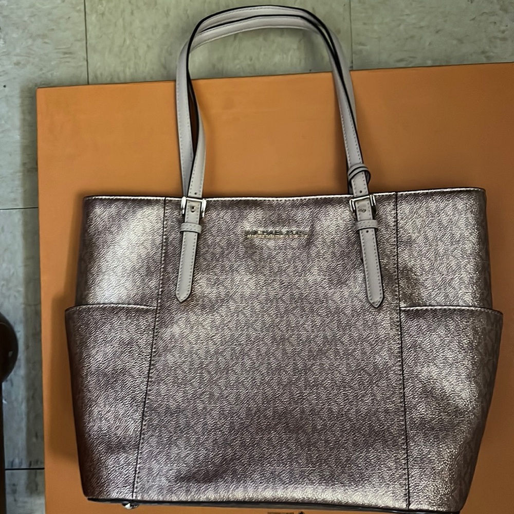 Micheal kros tote bag